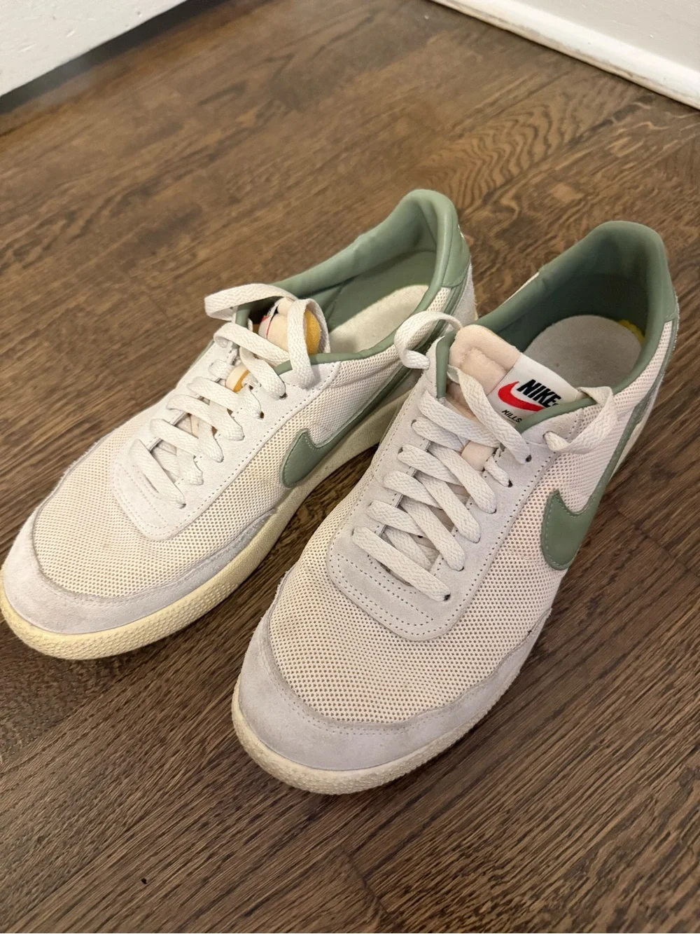 Nike Men’s Low-Top Sneakers - Cream with Sage Swoosh